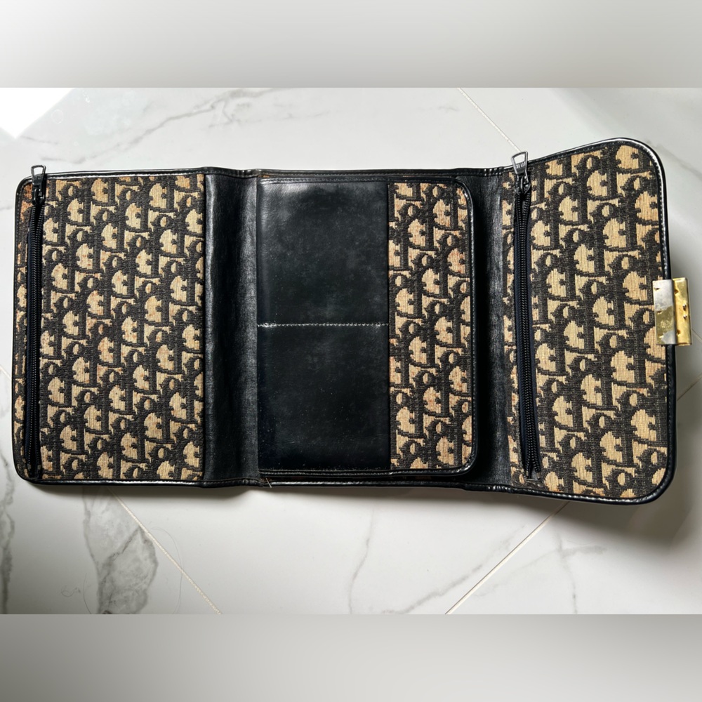 Authentic Vintage Dior clutch - Picture 5 of 10